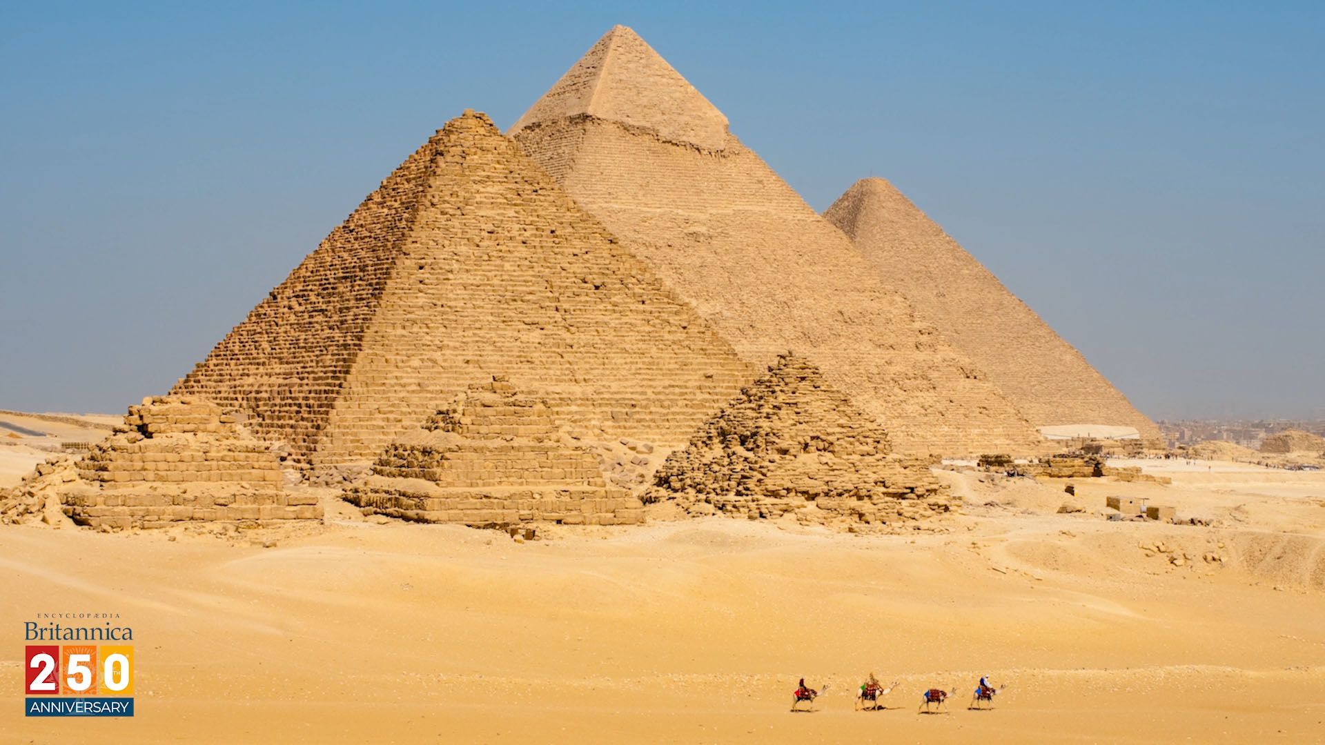 top football manager 2023 dinheiro infinito - Exterior image of the Great Pyramid of Khufu.